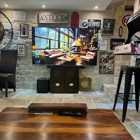 785 Jacuzzi Sauna 4* Montauban