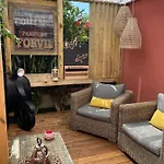 Bed & Breakfast 785 Jacuzzi Sauna 4*