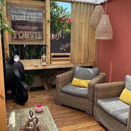 Bed & Breakfast 785 Jacuzzi Sauna 4*