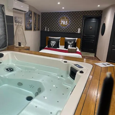 Bed & Breakfast 785 Jacuzzi Sauna 4*