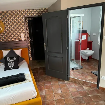 785 Jacuzzi Sauna Bed & Breakfast