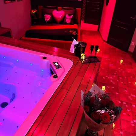 785 Jacuzzi Sauna Montauban