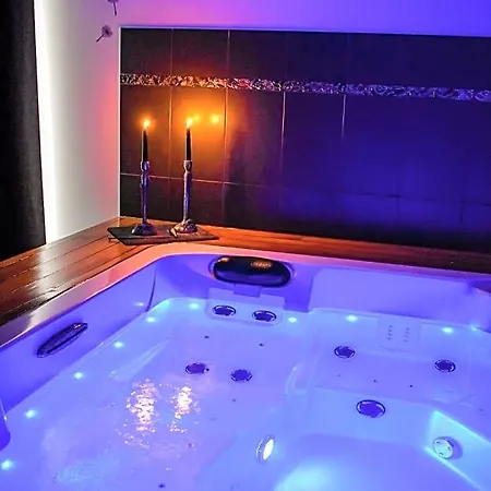 785 Jacuzzi Sauna Montauban