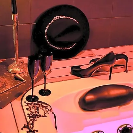 Oda ve Kahvaltı 785 Jacuzzi Sauna 4*